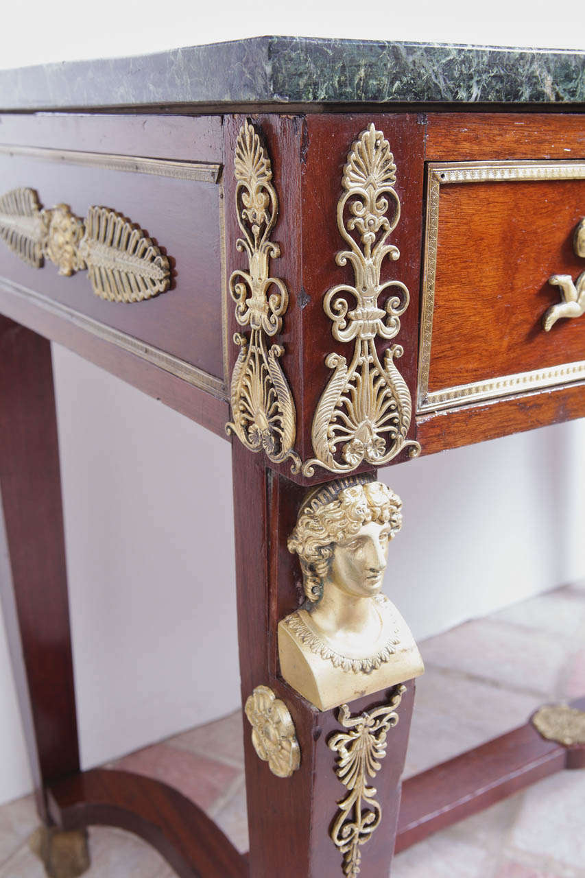 Legno Console con piano in marmo dell'Impero Napoleone III del XIX secolo in vendita