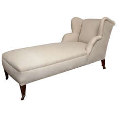 Upholstered Linen Recamier in the Howard Style