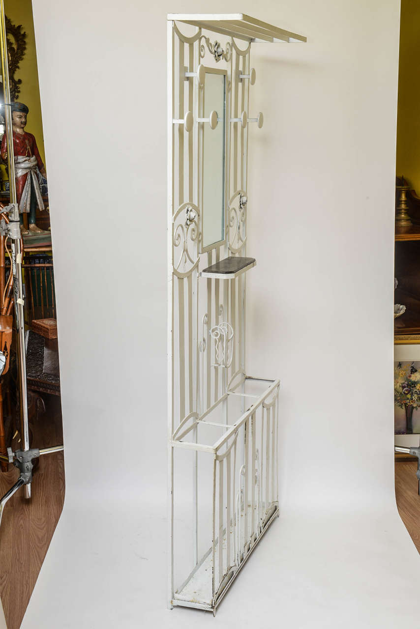 Art Deco French Iron Entry Hall Stand oder Baum in Weiß lackiert (Frühes 20. Jahrhundert)