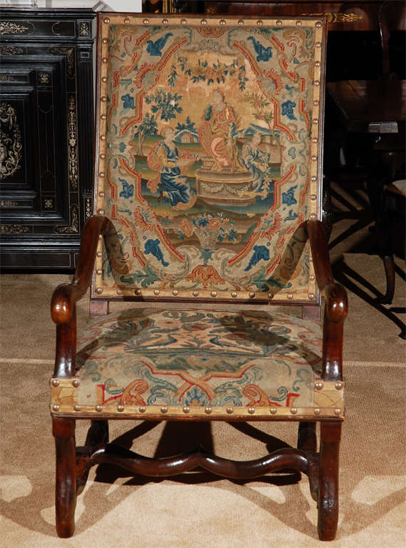 Chaise provençale en tapisserie