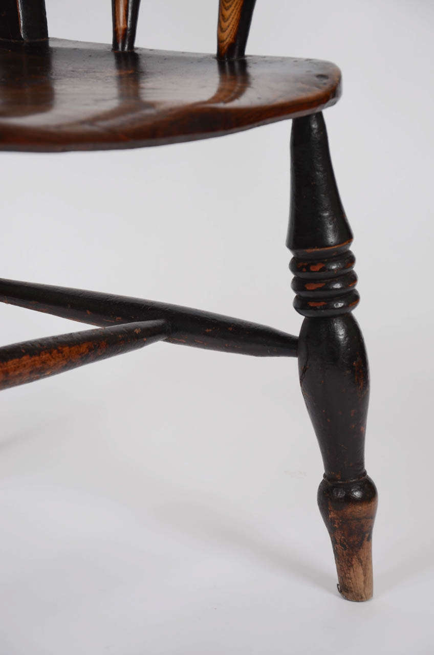 British 19th Century Windsor Chair For Sale
