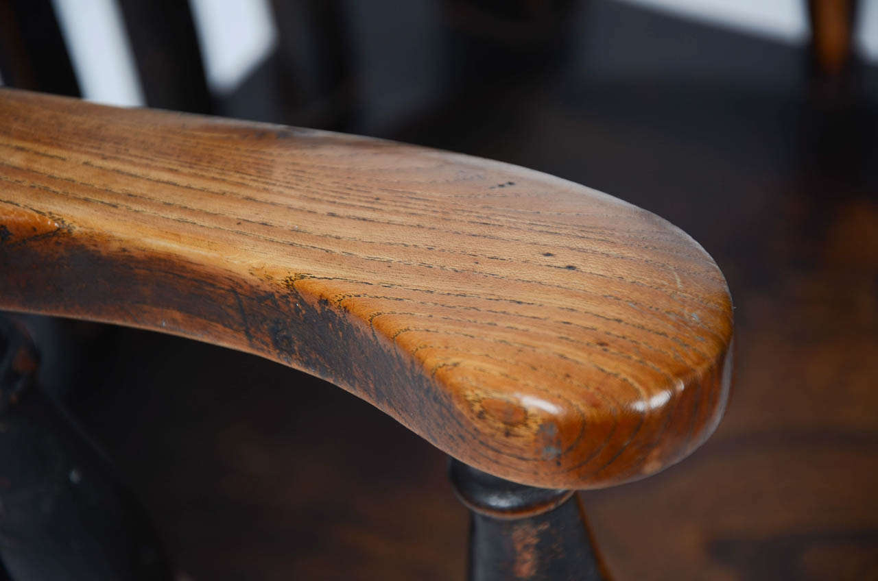 Beech 19th Century Windsor Chair For Sale