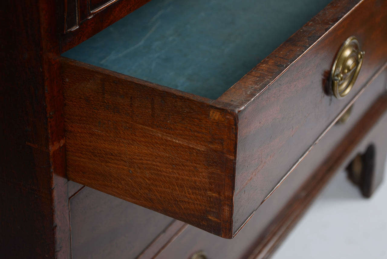 A Charming and Rare Early Georgian Mahogany Bureau For Sale 2