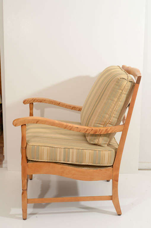 Silk Neoclassic Lounge Chair