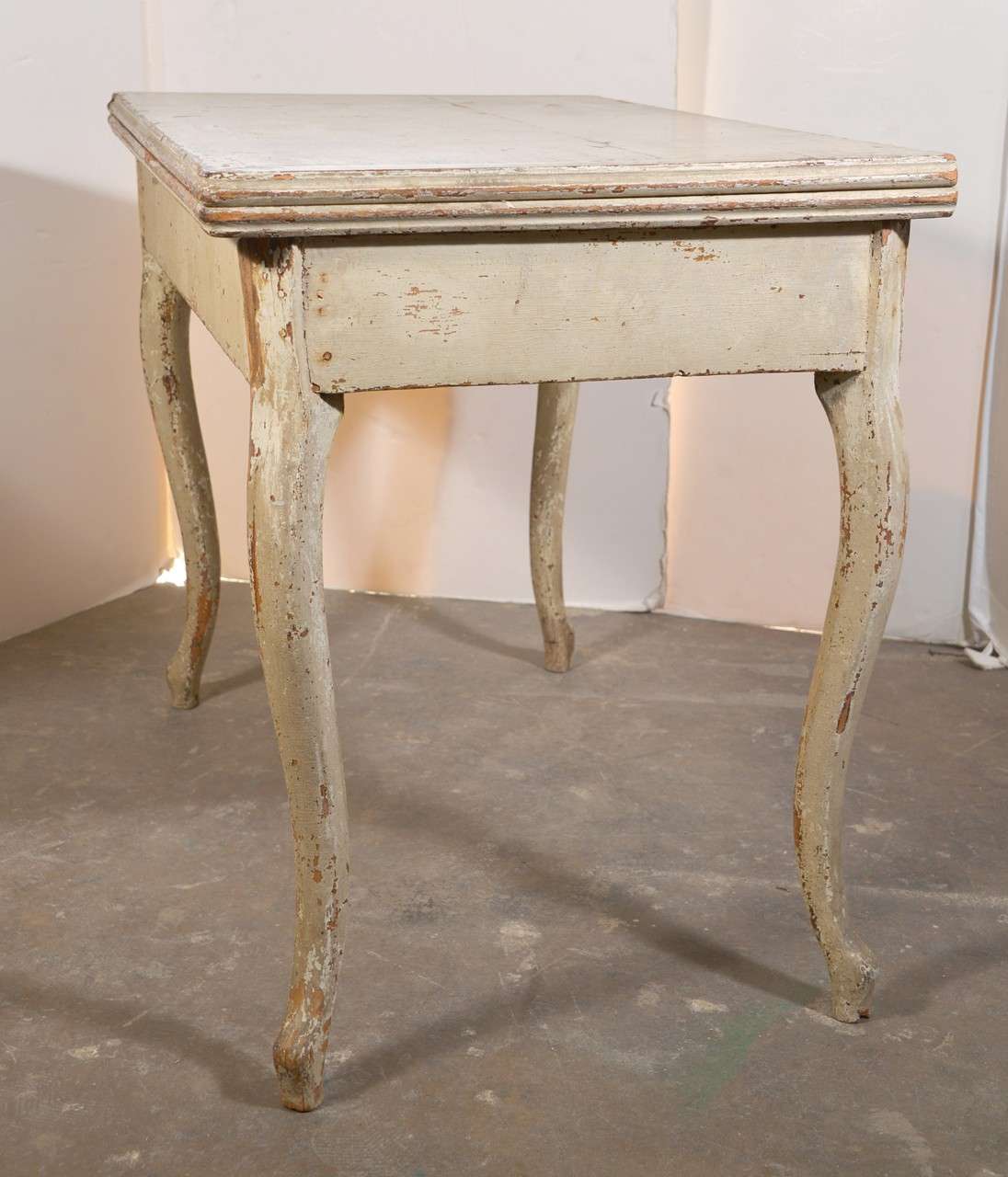 Wood 18th Century French Game Table with Cabriolet Legs and Original Paint