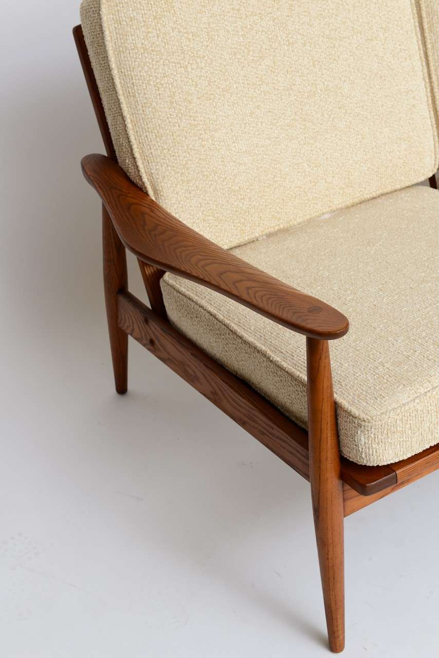 Scandinavian Modern Danish 50s Spindle Back Wide Arm Three Seat Sofa