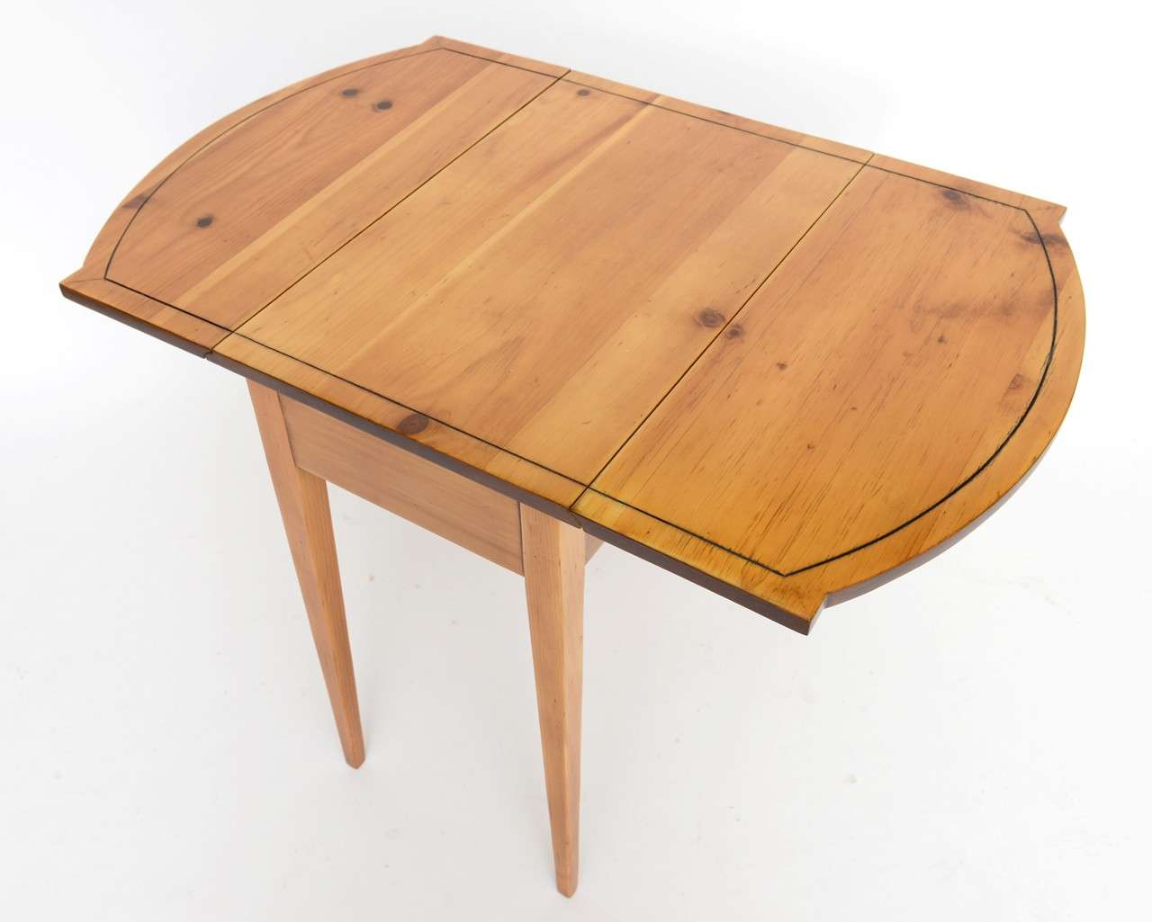 Charming 1940s Maryland Pine Pembroke Table 2