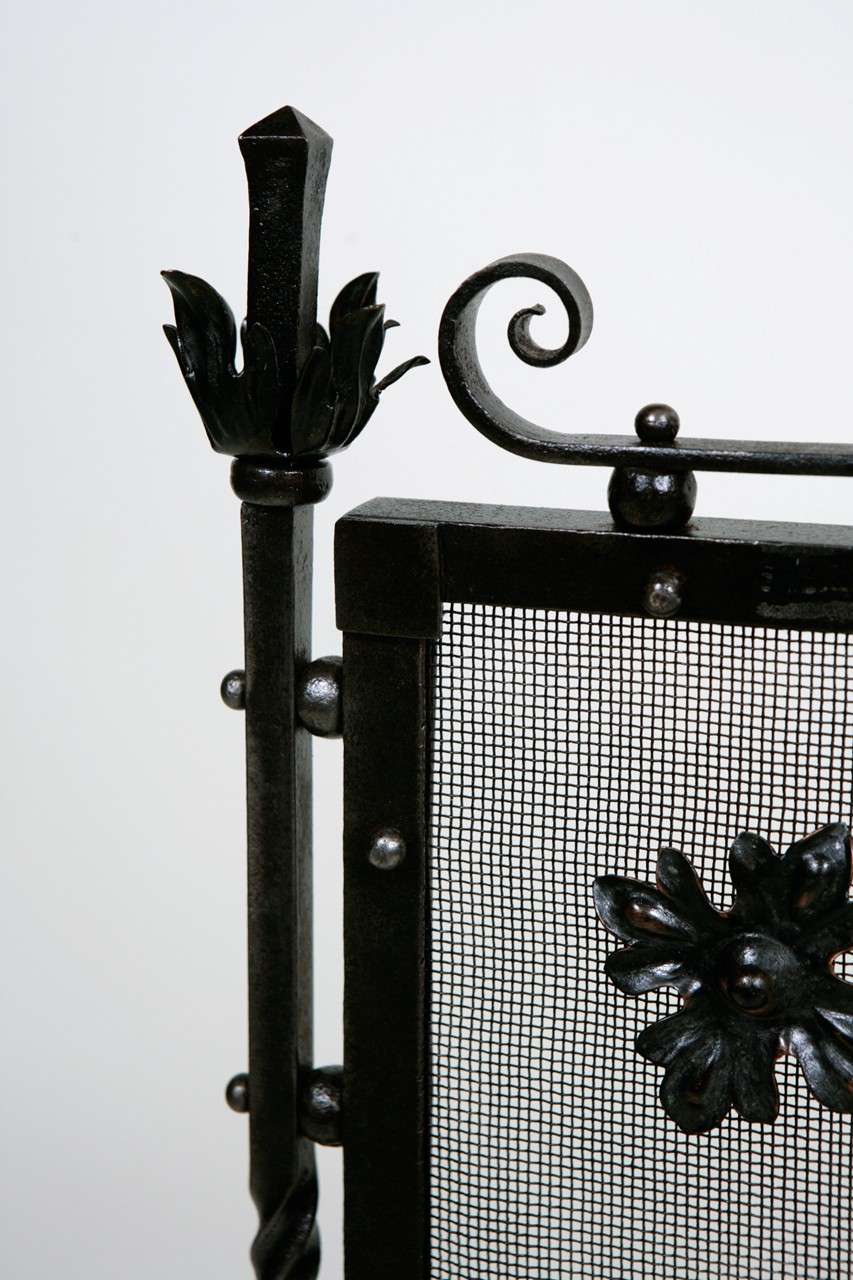 Antique Wrought Iron Fire Screen In Excellent Condition In Culver City, CA