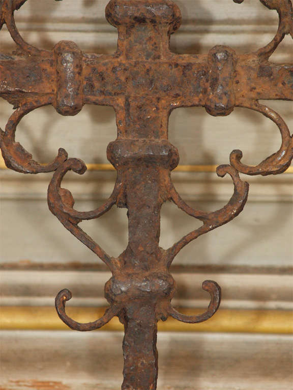 18th Century Italian Iron Cross For Sale 1