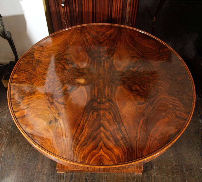 French Cubist circular burl wood occasional table
