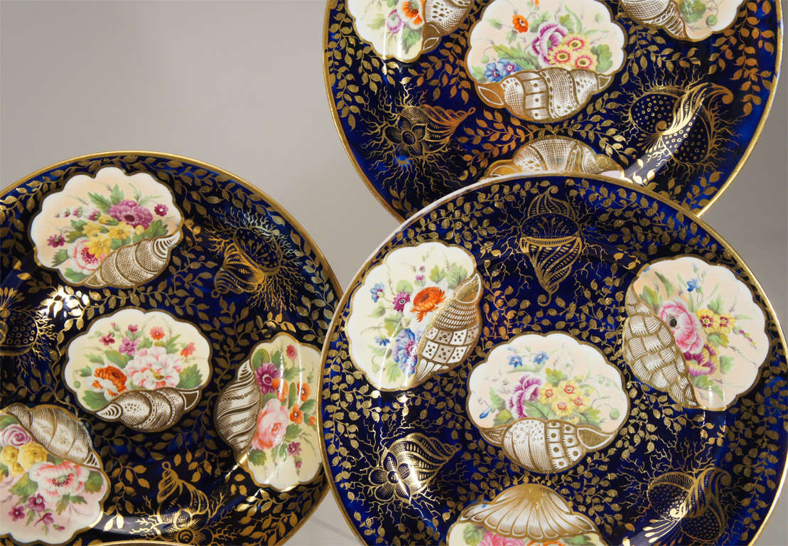 English Early 19th c. Minton Hand Painted Dessert Service w/ Shells For Sale