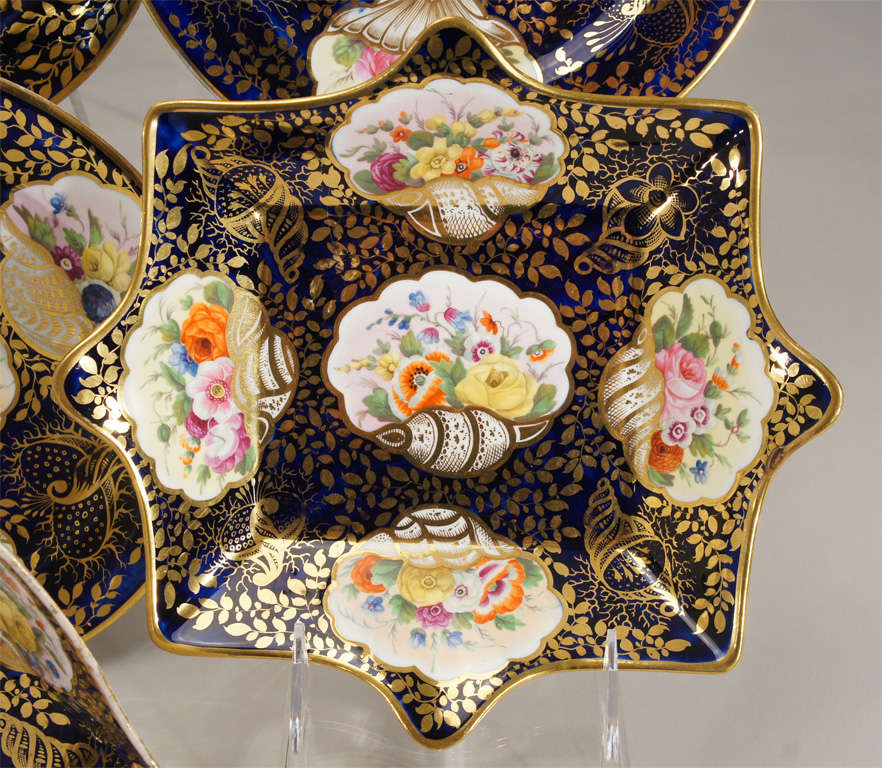 Early 19th c. Minton Hand Painted Dessert Service w/ Shells In Excellent Condition For Sale In Great Barrington, MA