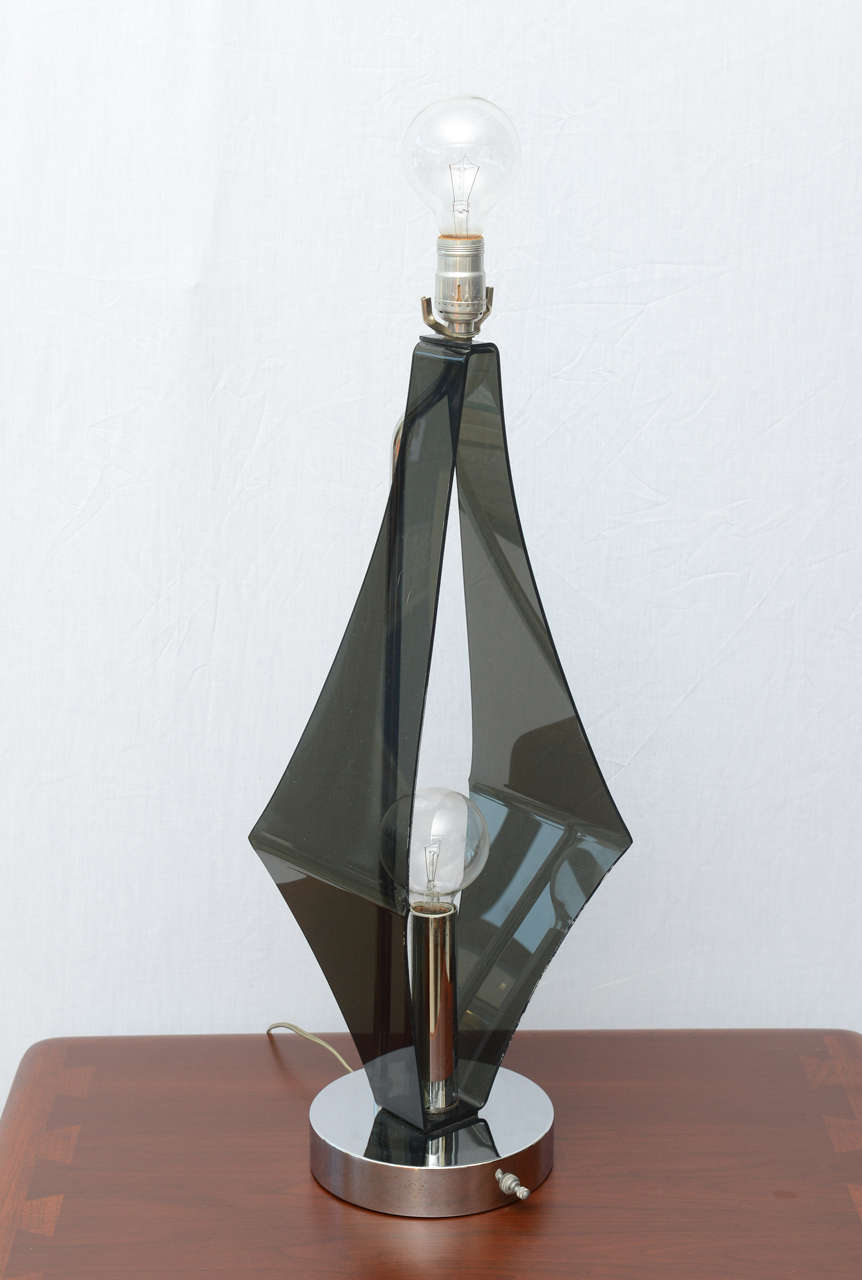 Mid-Century Modern Pair of Double-Bulbed Geometric, Smoked Lucite and Chrome Lamps, 1970s USA For Sale