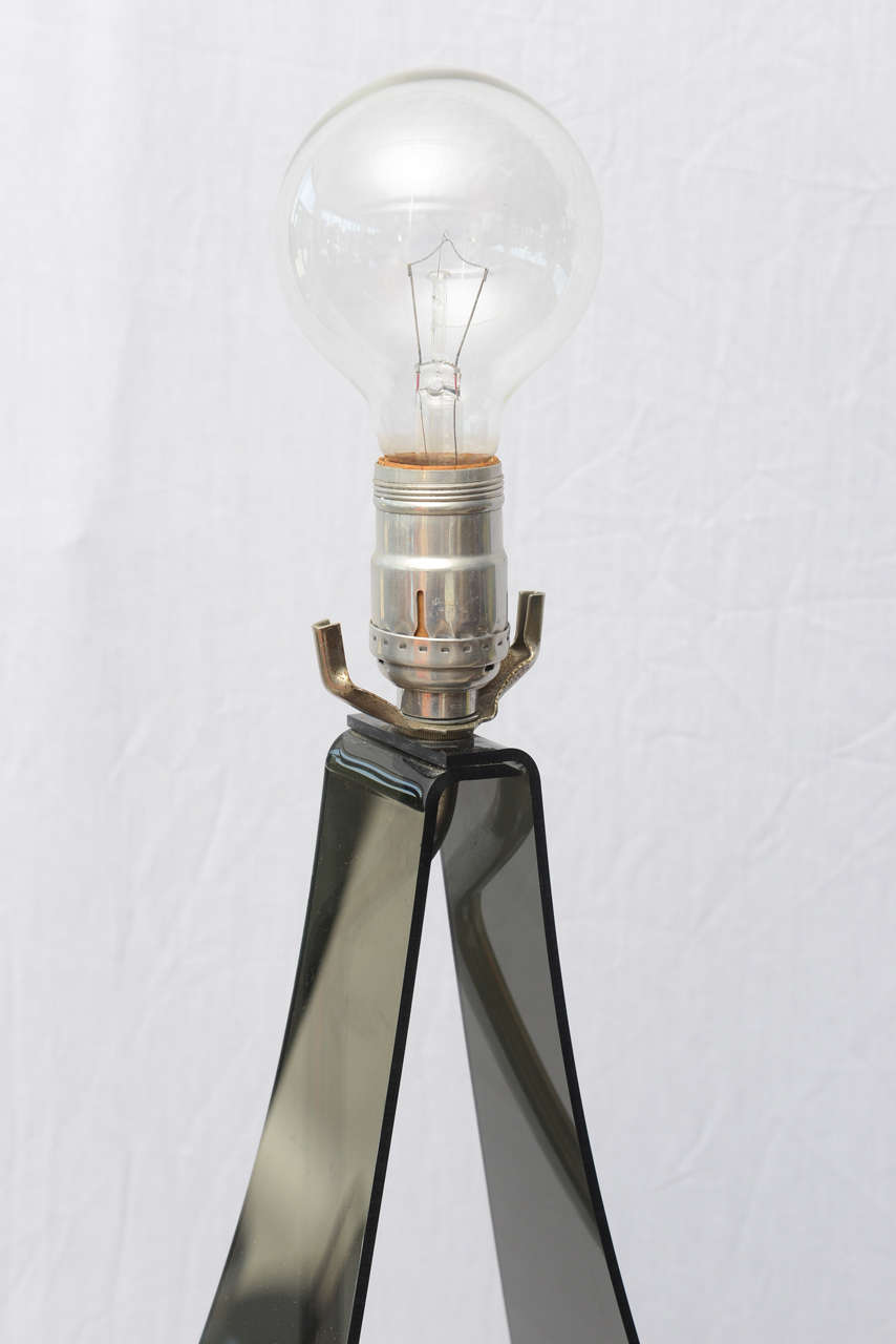 Pair of Double-Bulbed Geometric, Smoked Lucite and Chrome Lamps, 1970s USA In Good Condition For Sale In Miami, FL