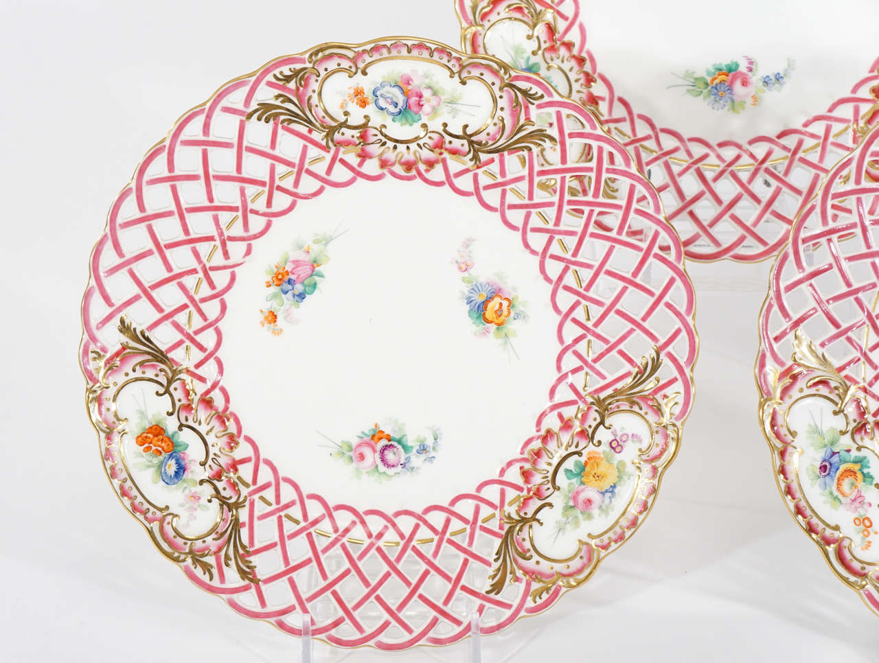 19th Century Minton Pierced Rim Hand-Painted Partial Dessert Set with Compotes In Excellent Condition In Great Barrington, MA