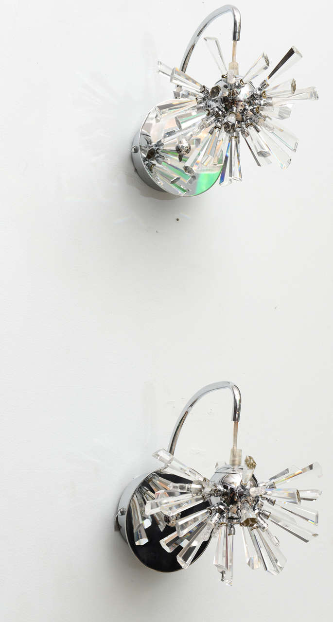 Pair of Italian Modern Polished Chrome and Glass Sputnik Wall Lights In Excellent Condition In Hollywood, FL