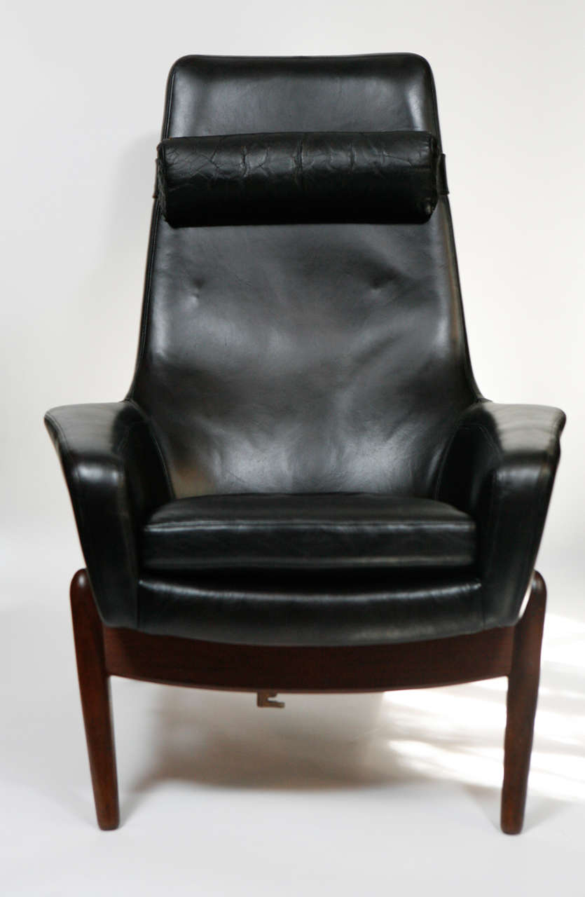 Scandinavian Modern Ib Kofod-Larsen Lounge Chair and Ottoman, Denmark, circa 1960