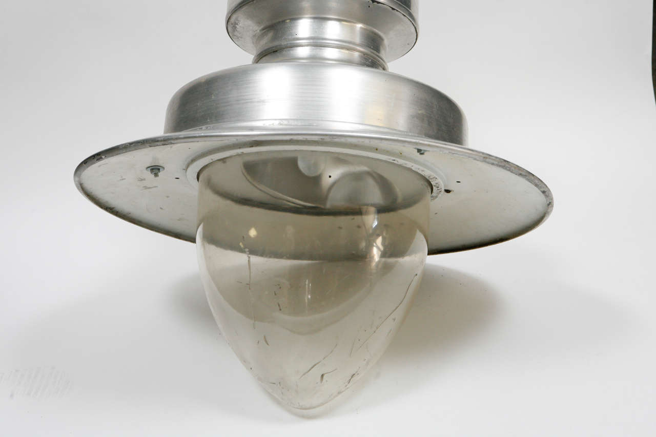 Lampe à suspension industrielle du début du XXe siècle, Angleterre Bon état - En vente à Los Angeles, CA
