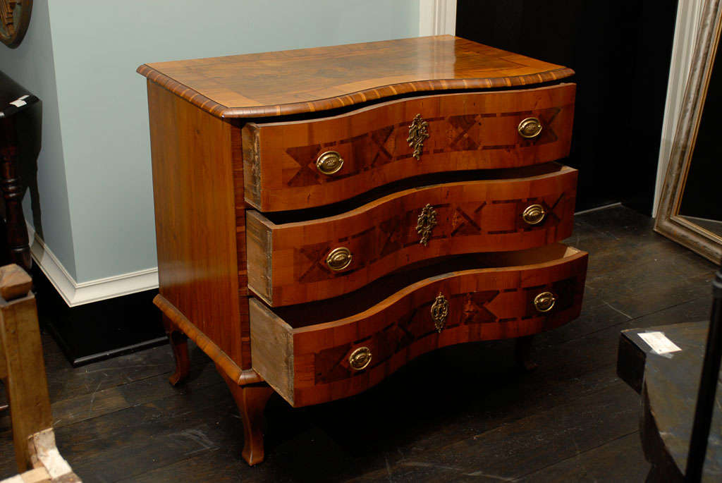 18th Century Period Rococo Three-Drawer Marquetry Chest 1