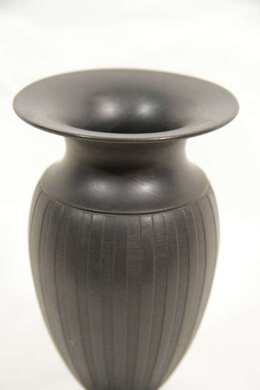 wedgwood black basalt vase