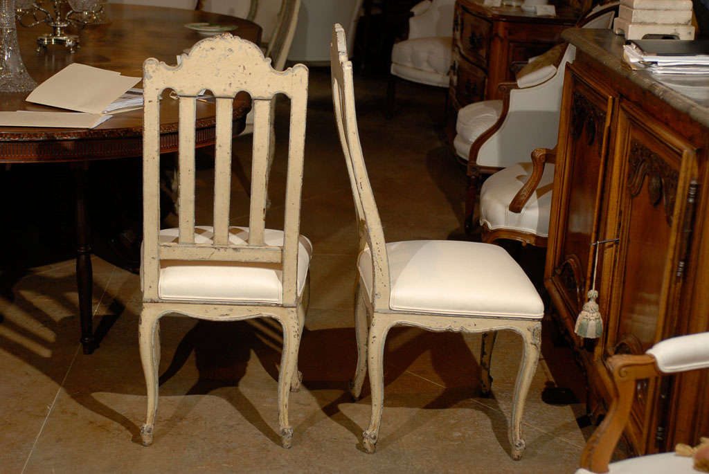 Set of Six Rococo Style Belgian Painted Dining Room Chairs with Carved Crests 1