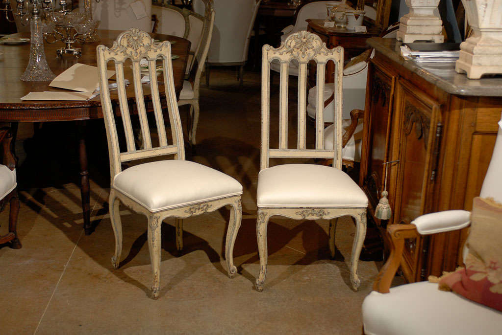 Set of Six Rococo Style Belgian Painted Dining Room Chairs with Carved Crests 5