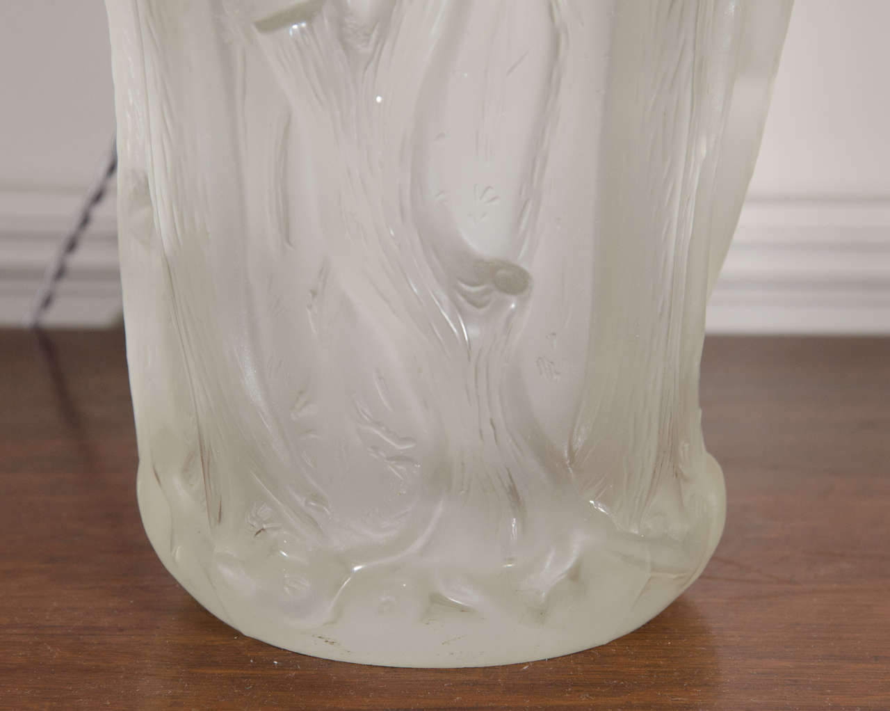 20th Century Pair of Lalique Style Lamps