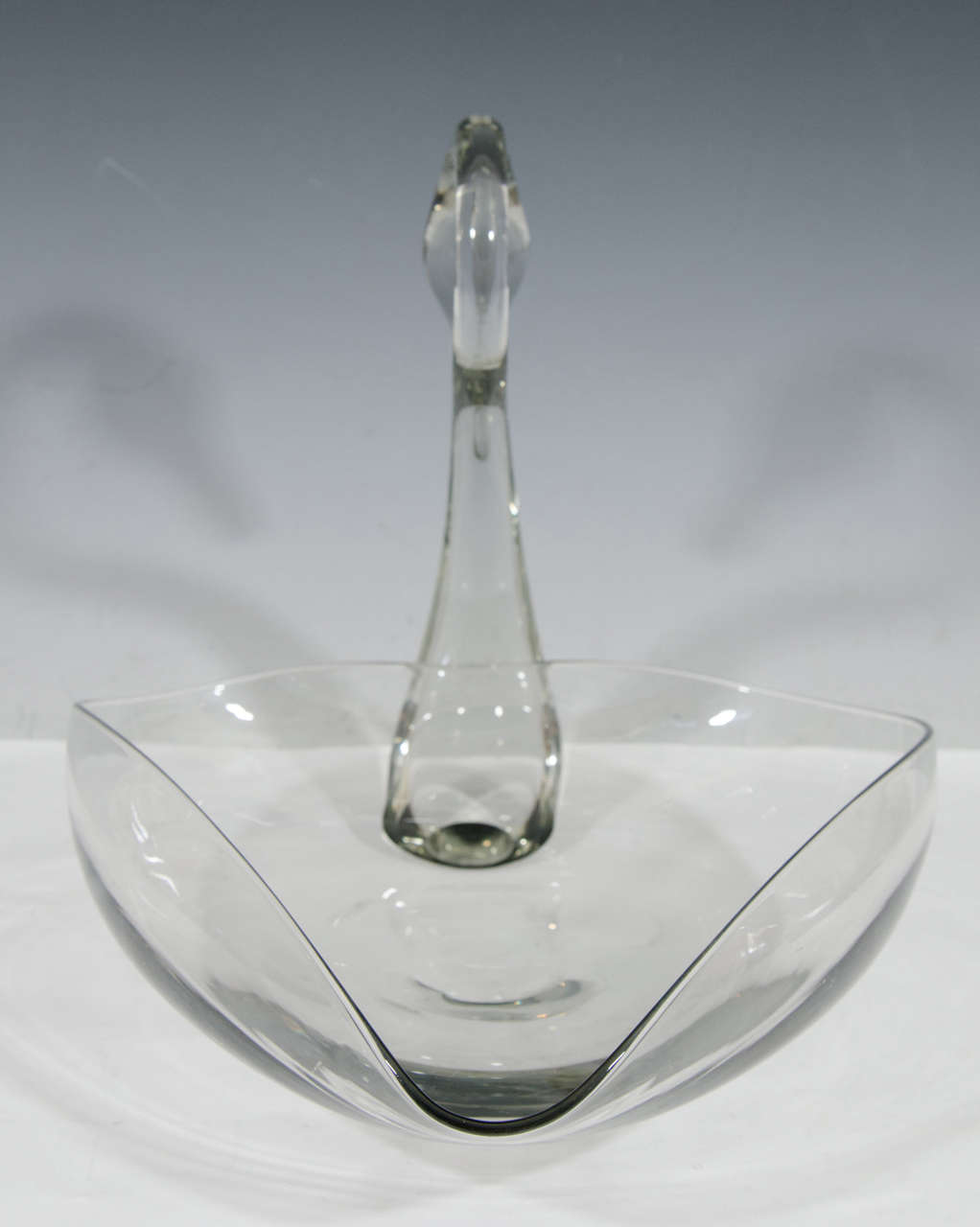 20th Century A Vintage Clear Glass Sculptural Swan Dish Centerpiece