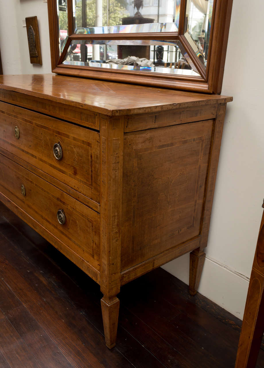 Neoclassical 18th Century Italian Neoclassic Walnut and Marquetry Commode, Sicilian