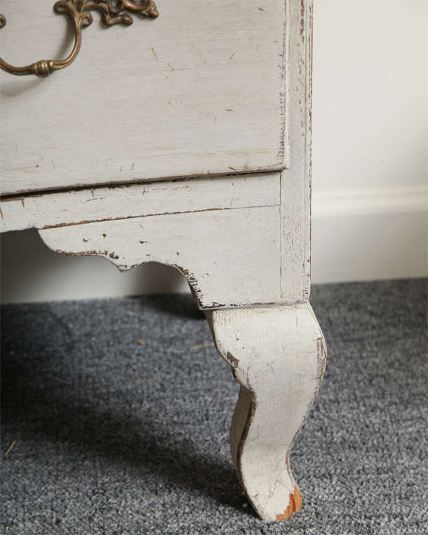 19th Century Swedish Rococo grey painted commode