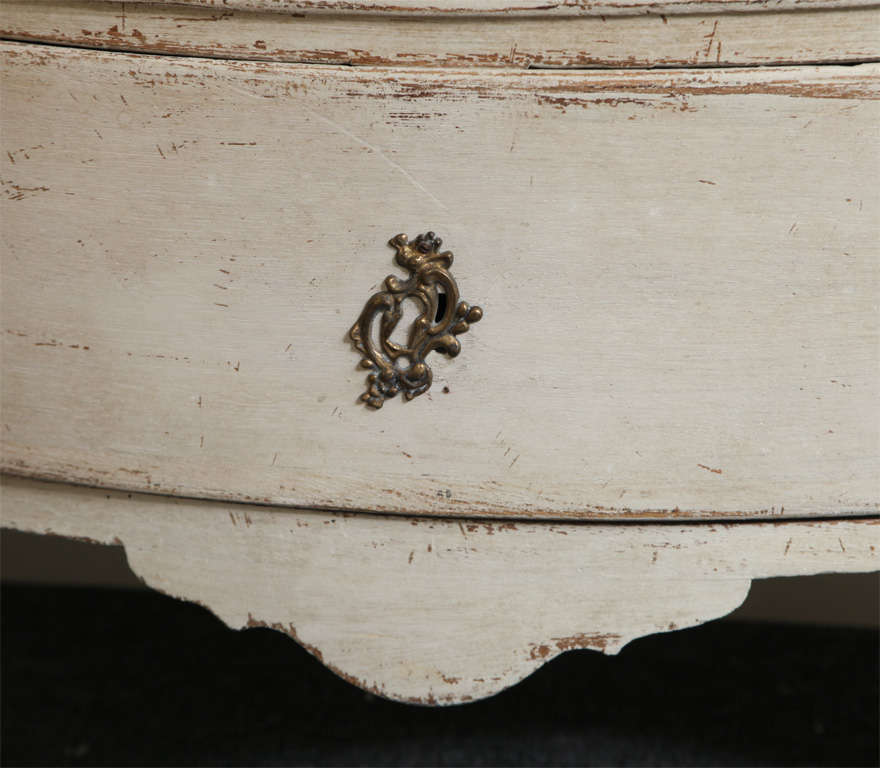 Wood Swedish Rococo grey painted commode