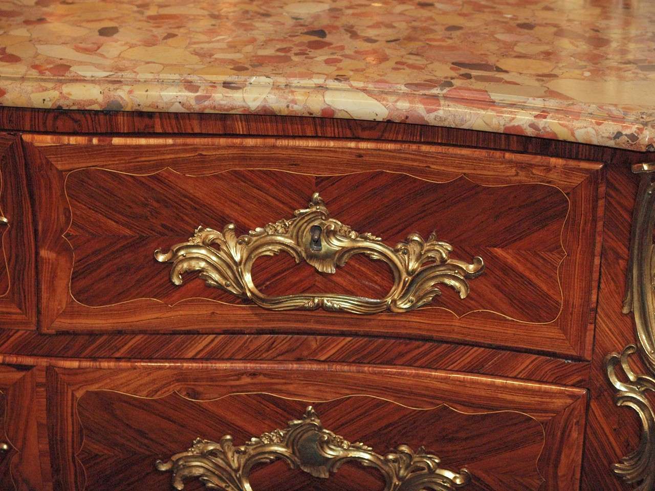 Antique French Commode circa 1790-1820 with Finest Exotic Woods For Sale 2