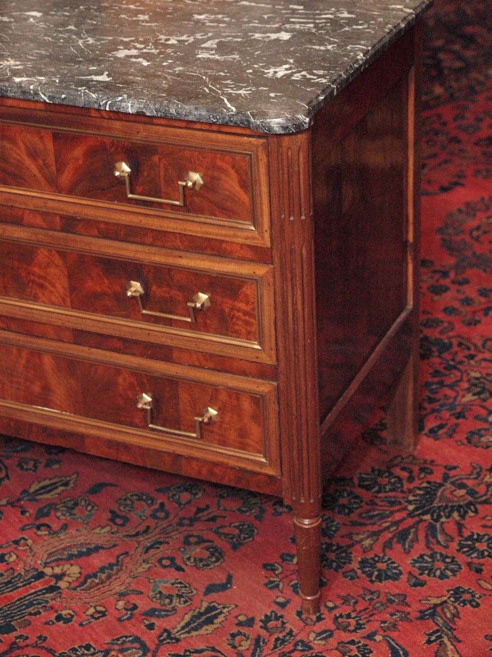 Antique French Louis Philippe Mahogany Chest circa 1840-1850 In Excellent Condition In New Orleans, LA