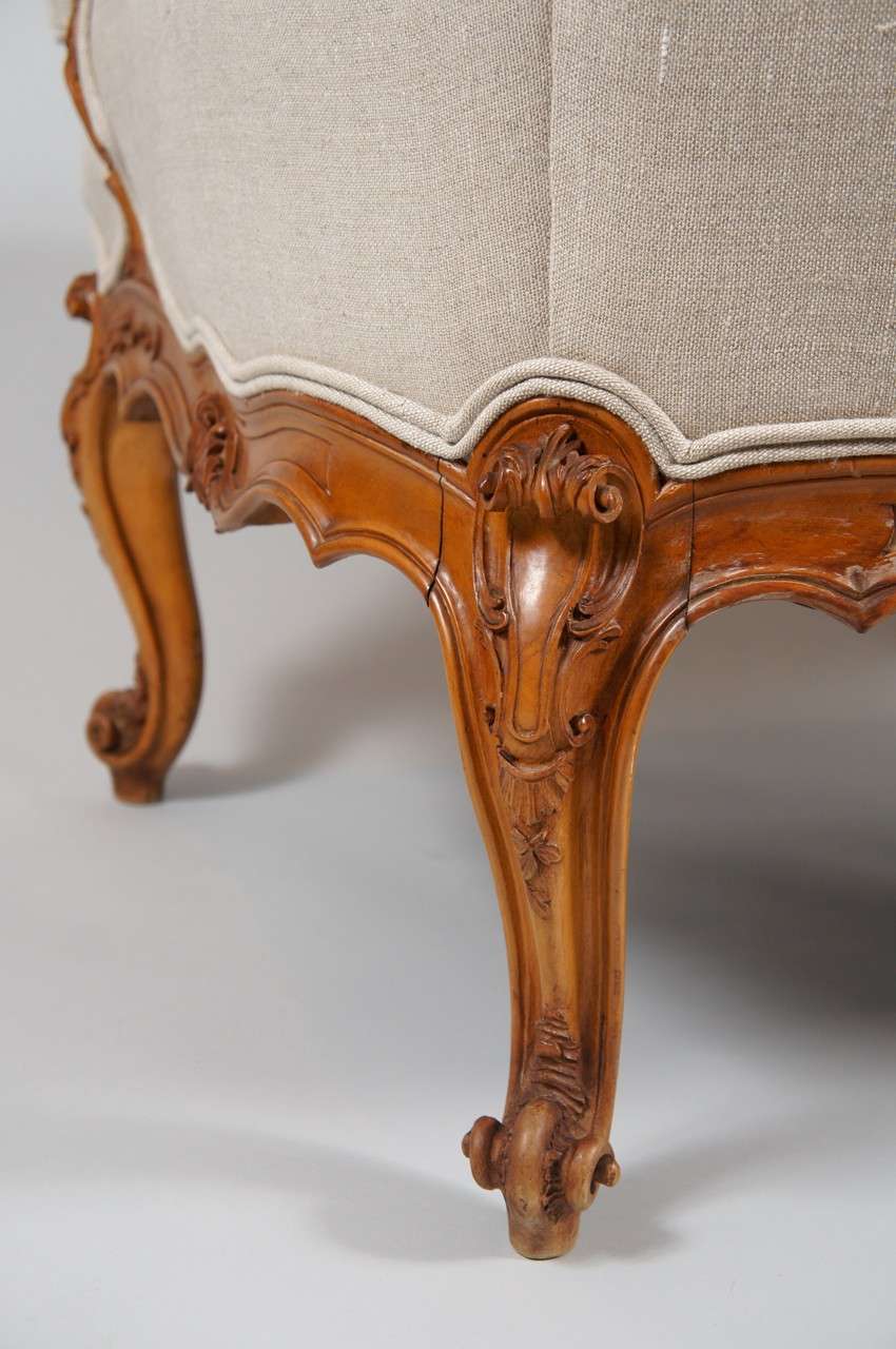 oversize armchair