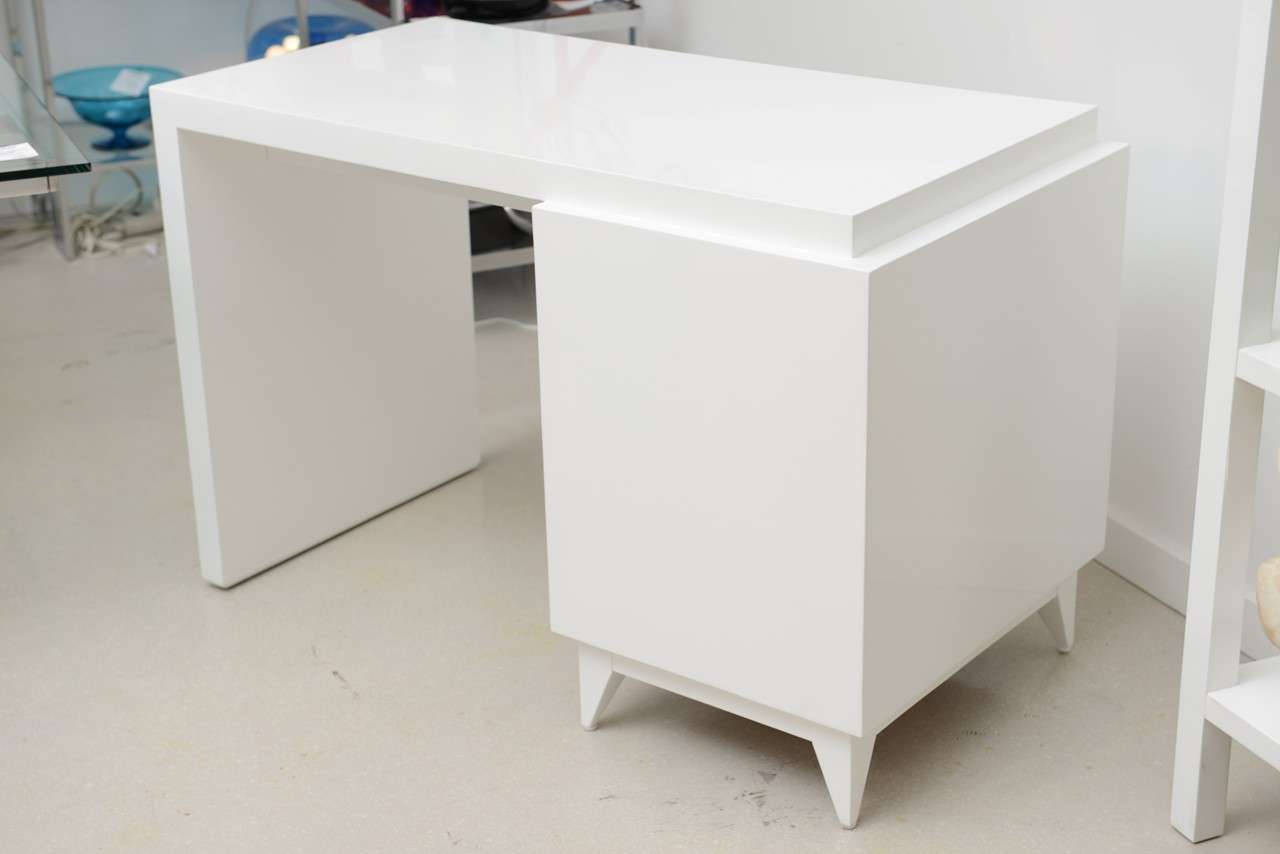 Mid-20th Century Mid Century Modern White Lacquer Desk