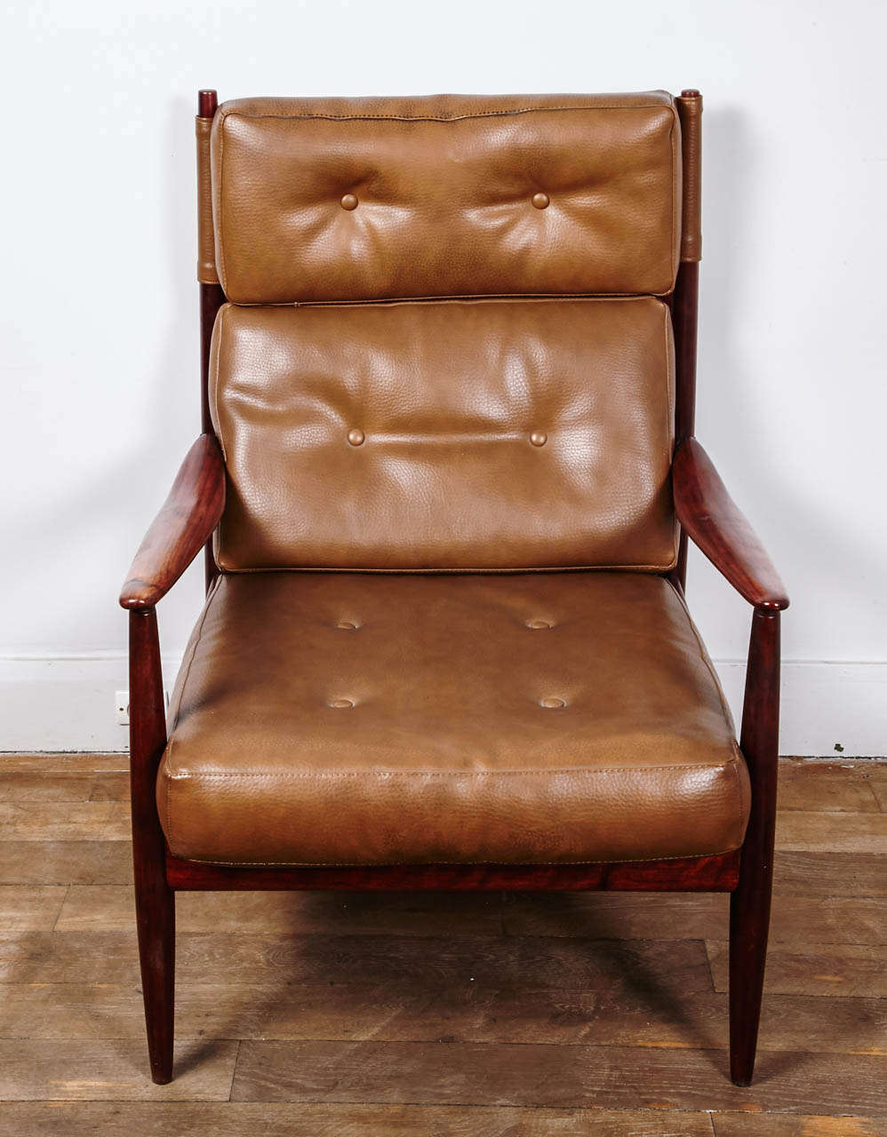 An elegant pair of danish armchairs attributed to Grete Jalk in teak wood and original 