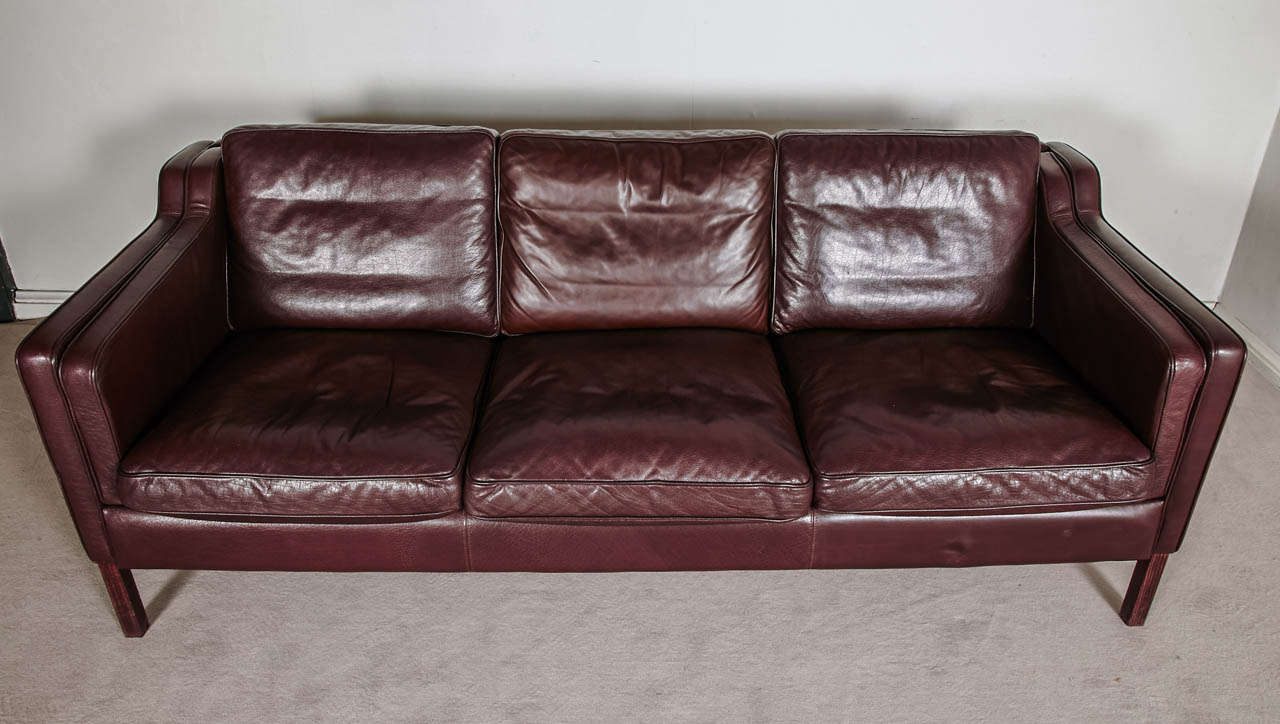 20th Century Danish Design Sofa by Borge Mogensen Editions Stouby For Sale