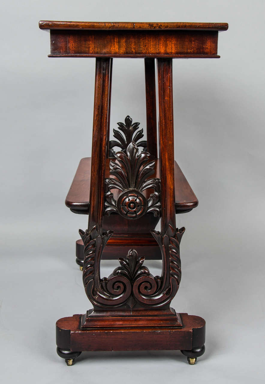 Mid-19th Century Pretty Mahogany Side Table