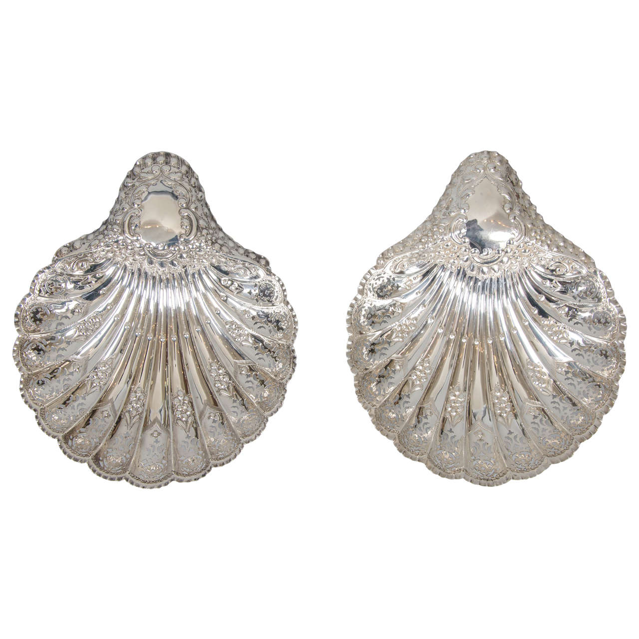 Pair of Silver Scalloped Shell Dishes For Sale