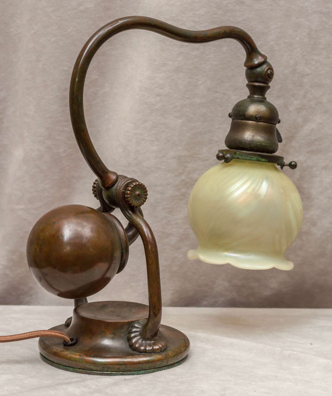 Tiffany Counter Balance Desk Lamp with Associated Shade In Excellent Condition In Petaluma, CA