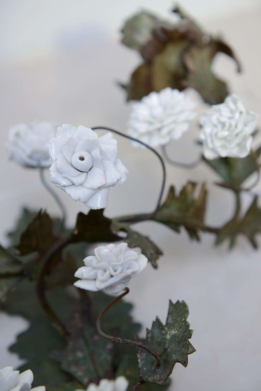 Pair of Italian Tole and Porcelain Two-Light Wall Appliqués, 19th Century In Excellent Condition In Hollywood, FL