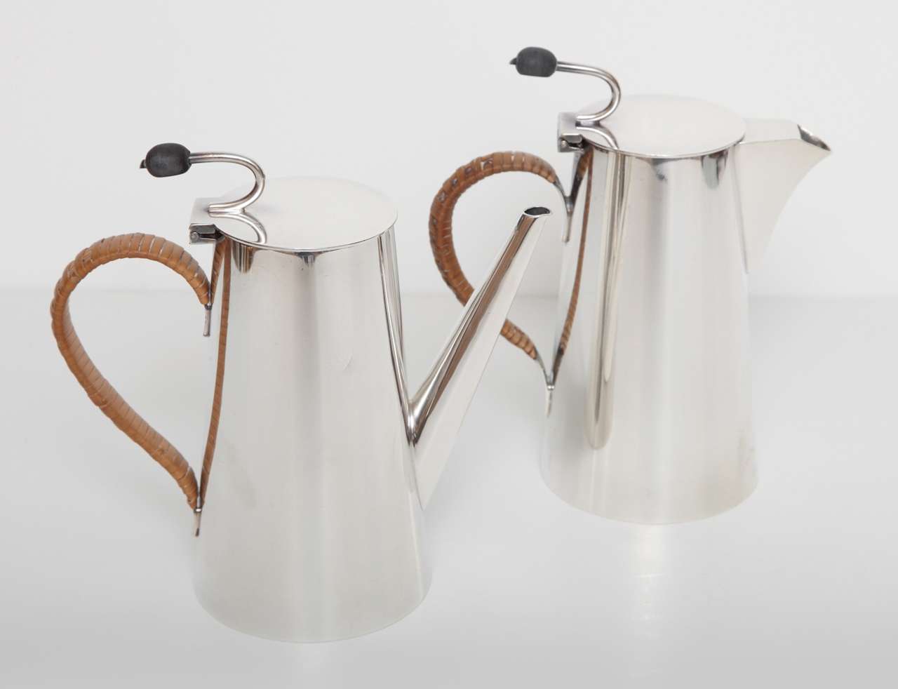 An Asprey Coffee and Milk Serving Set