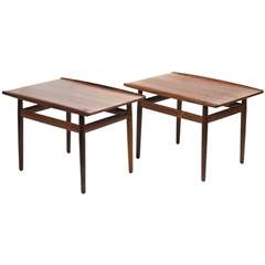 Rare et magnifique paire de tables d'appoint Greta Jalk en bois de rose danois moderne