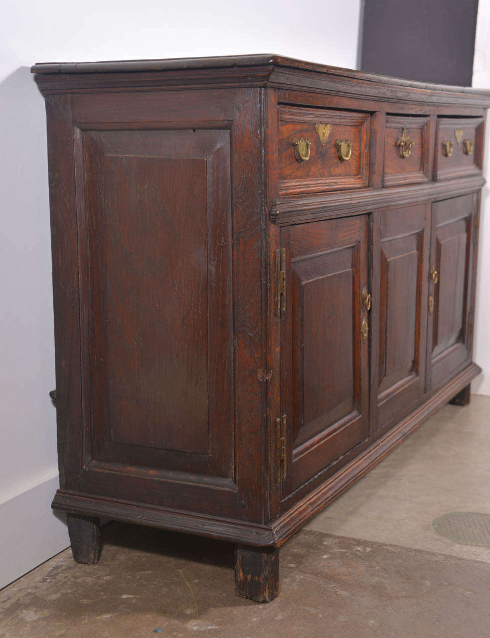 18th Century Oak Welsh Dresser Base 4