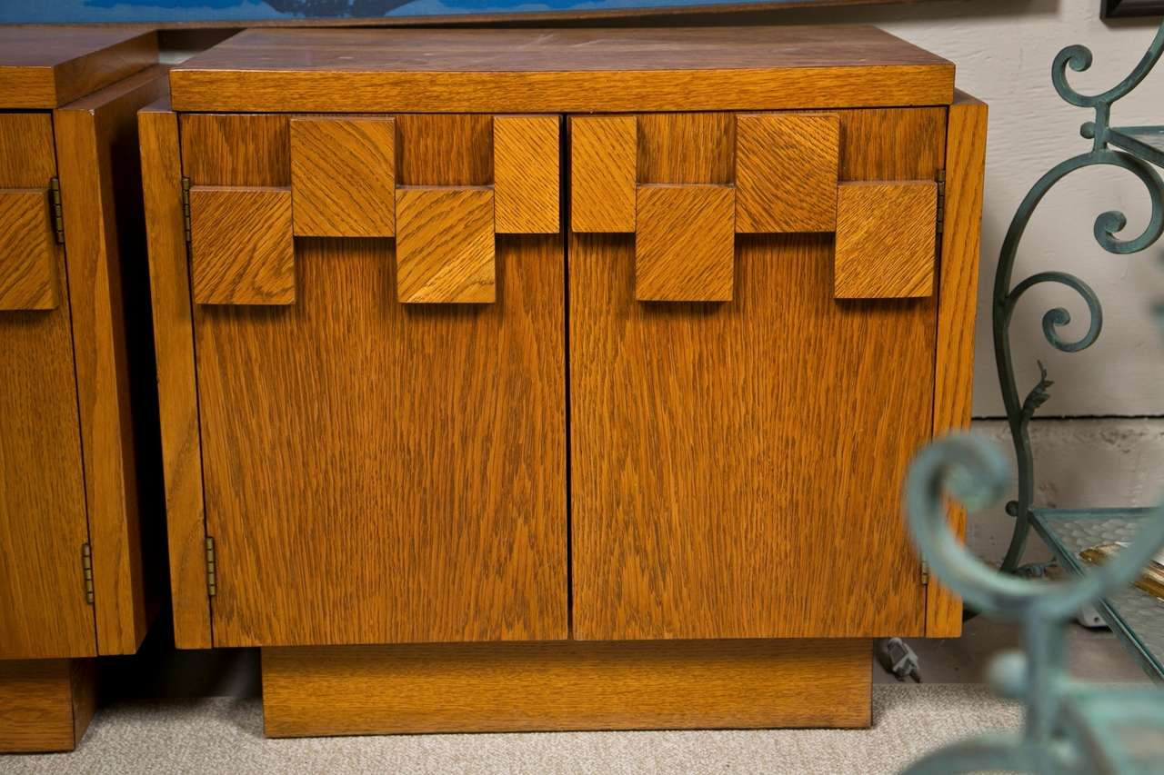 Mid Century style - Low commode with two doors Adjustable
shelf inside
