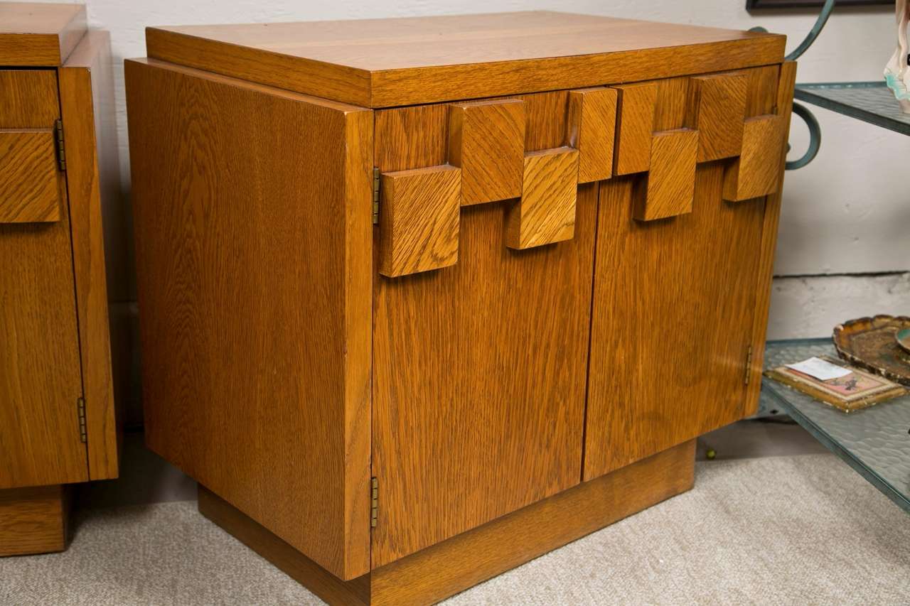 Pair of Oak Wood Bedside Tables For Sale 1