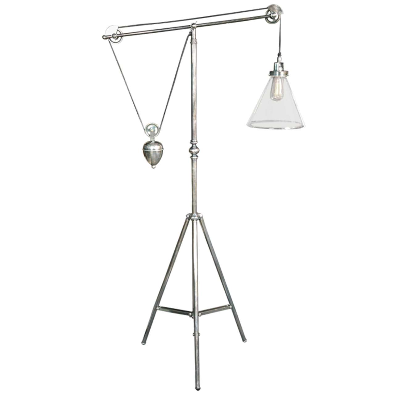 Counterpoise Task French Drafting Lamp