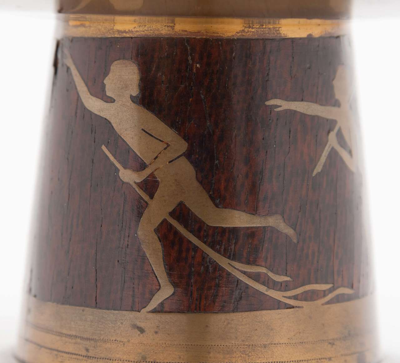 Early 20th Century Rosewood Tazza with Brass Inlay by Erhard & Sohne of Austria In Excellent Condition For Sale In London, GB