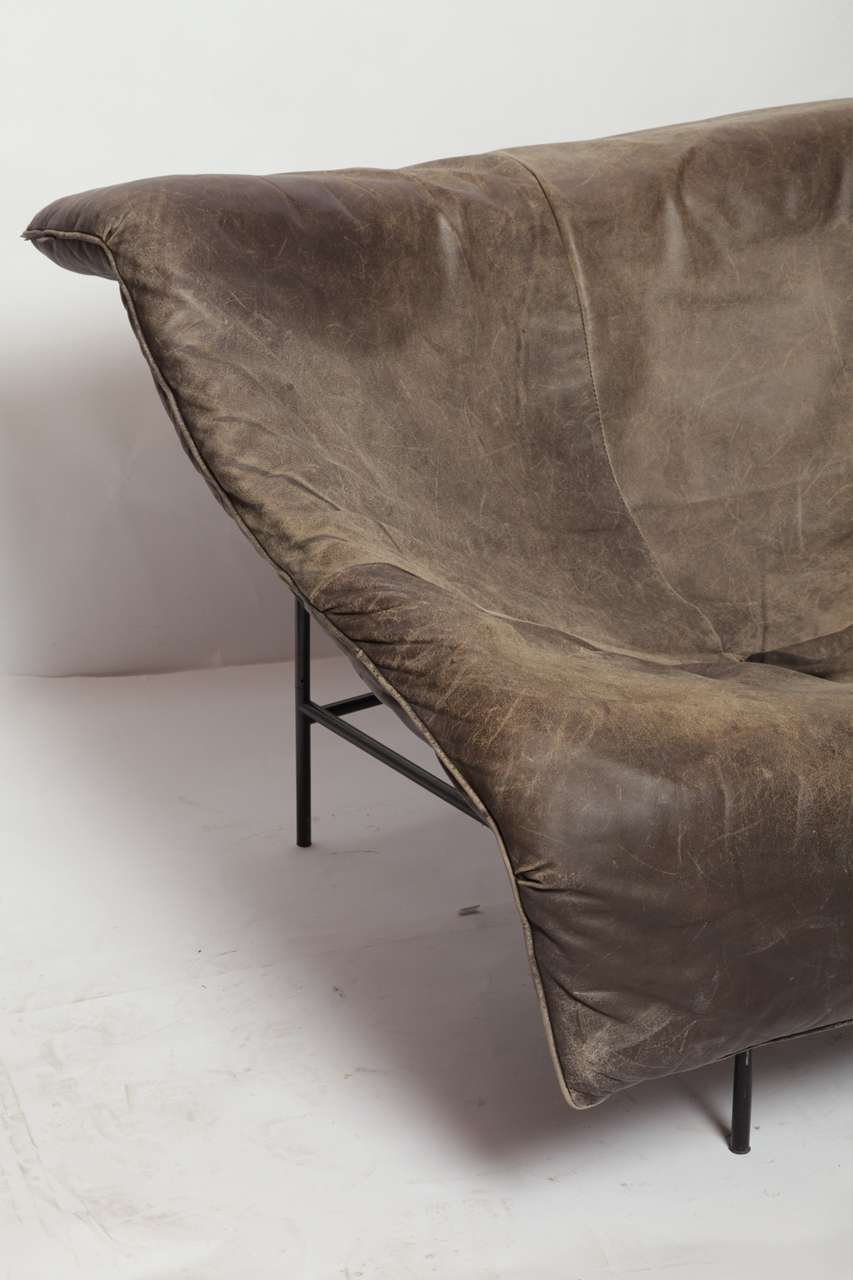 A pair Butterfly fauteuils designed by Gerard van den Berg In Good Condition In Antwerp, BE
