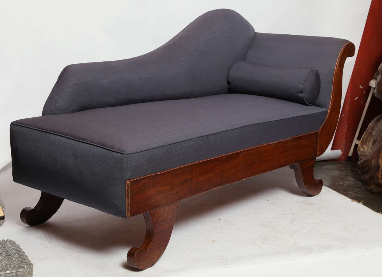 Original sofa in good condition,
small antique restoration at the right leg.